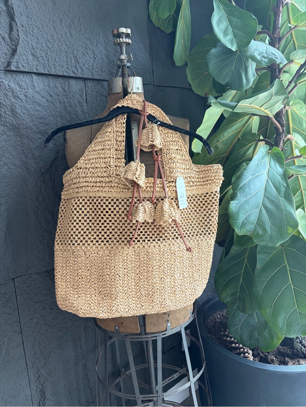 Handwoven Straw Tote Bag in Natural
